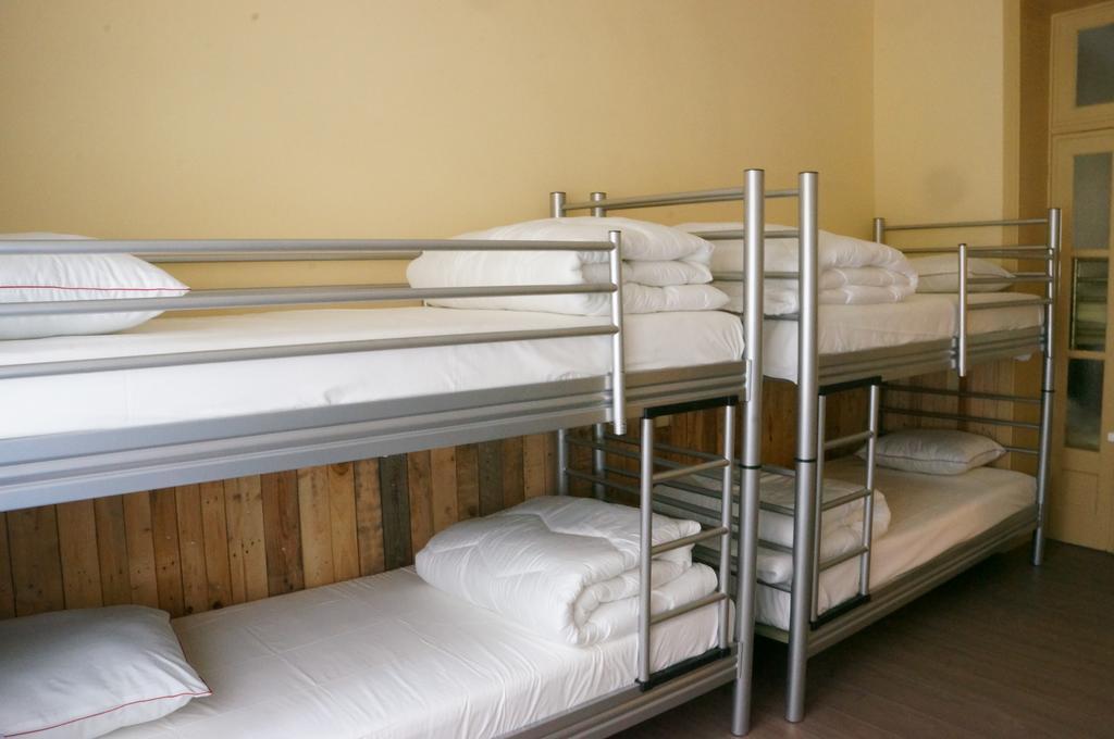 Es Hostel Saint-Gilles Esterno foto