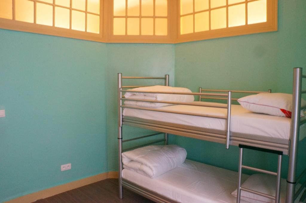 Es Hostel Saint-Gilles Esterno foto
