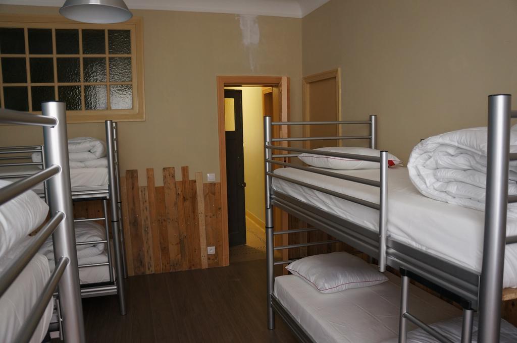 Es Hostel Saint-Gilles Esterno foto