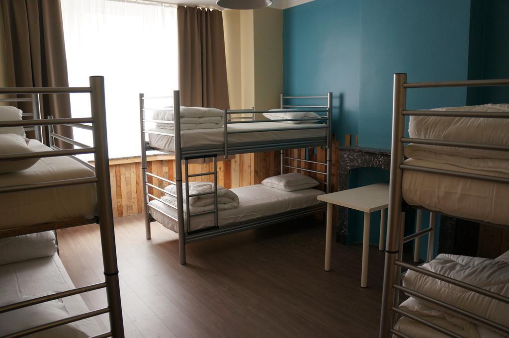 Es Hostel Saint-Gilles Esterno foto